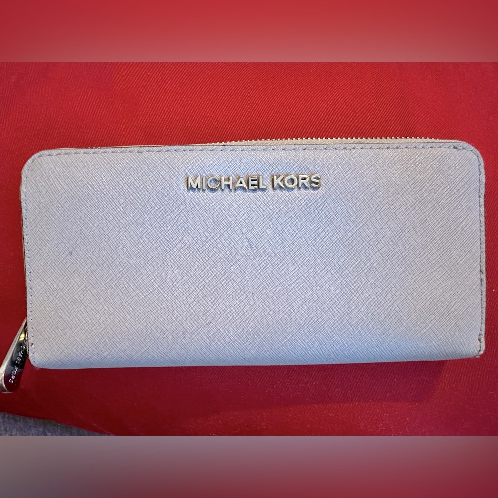 Michael Kors Jet Set Travel wallet grey